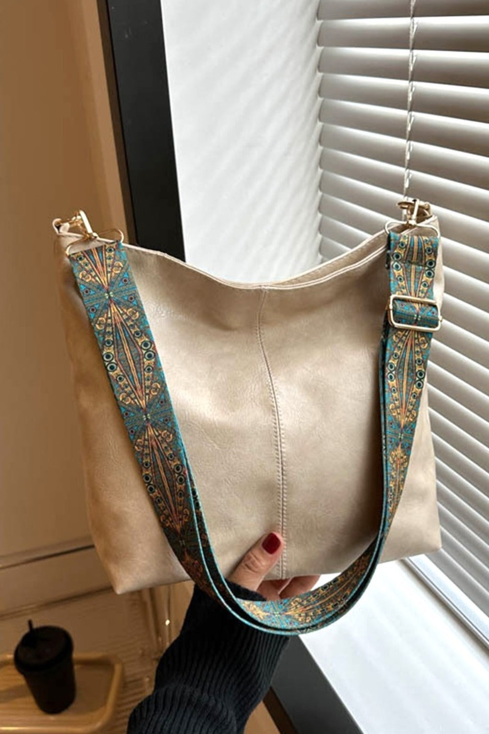 Retro Vegan Leather Crossbody Hobo Bag