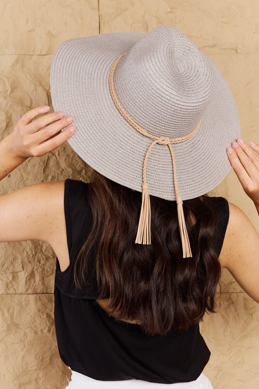 FAME ACCESSORIES - Braided Rope Band Straw Fedora in Light Gray