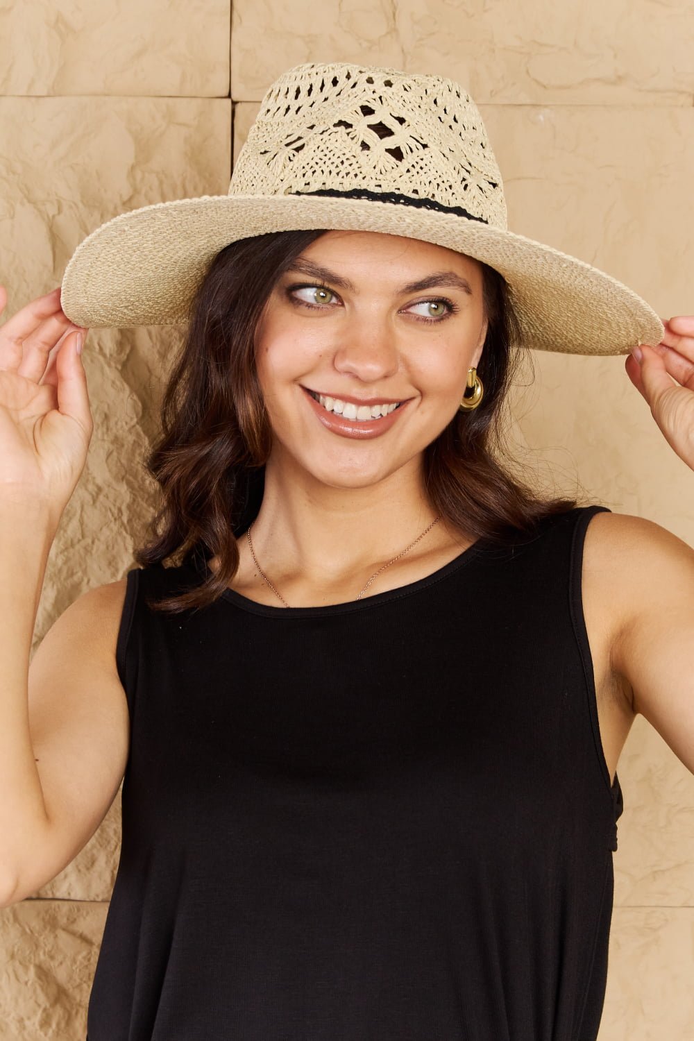 FAME ACCESSORIES - Lace Band Straw Sun Hat in Ivory