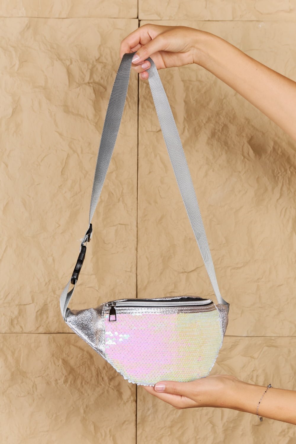 FAME ACCESSORIES - Sequin Front Single Zipper Fanny Pack in Ivory