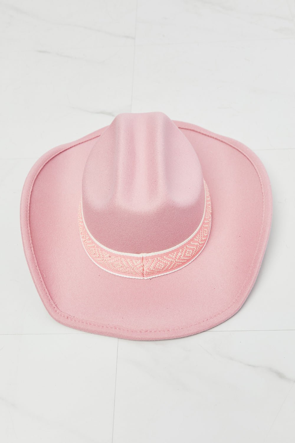 FAME ACCESSORIESCowgirl Hat in Blush Pink