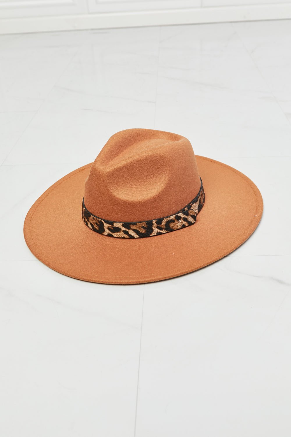 FAME ACCESSORIESLeopard Band Fedora Hat