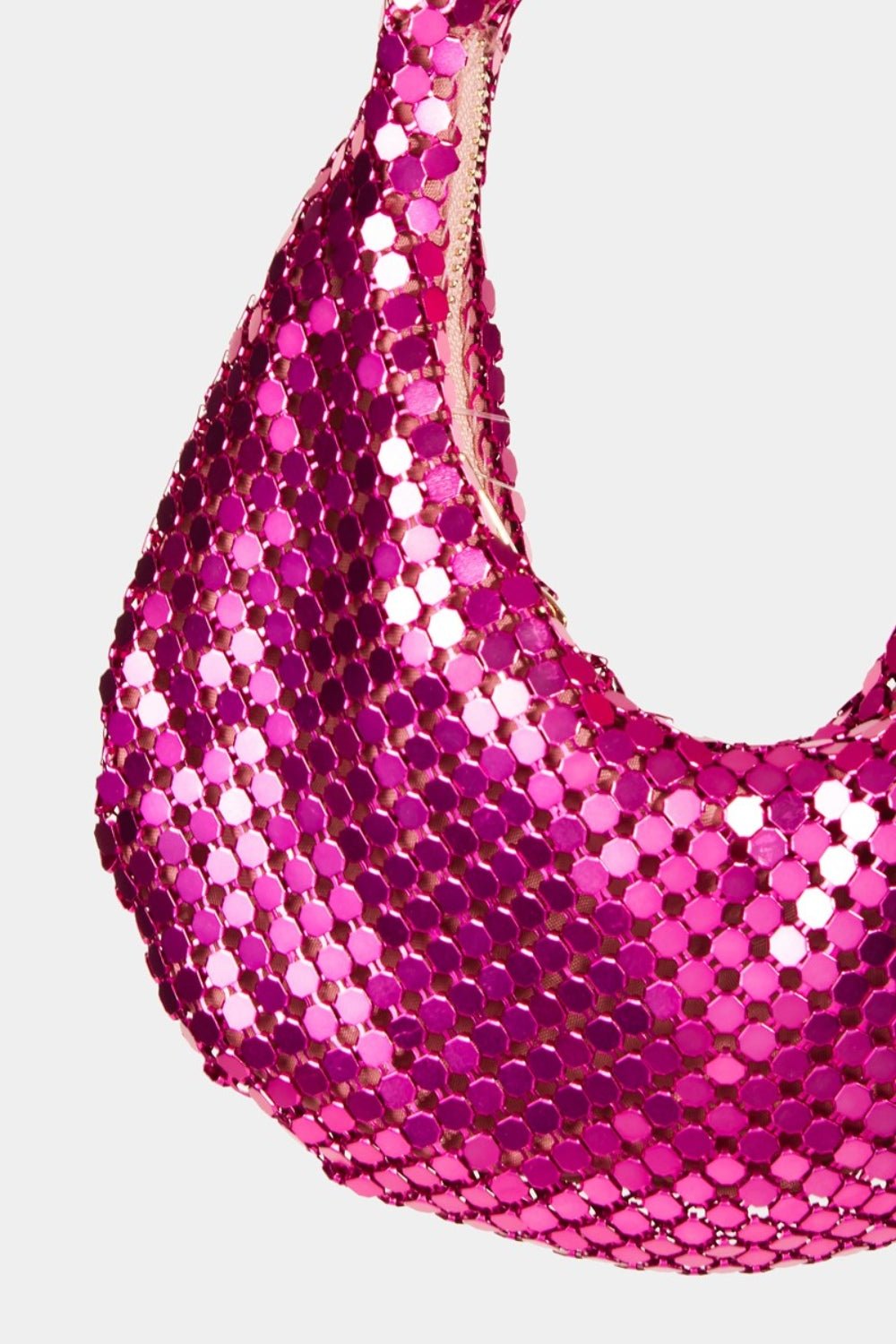 FAME ACCESSORIESSequin Disc Handbag in Pink