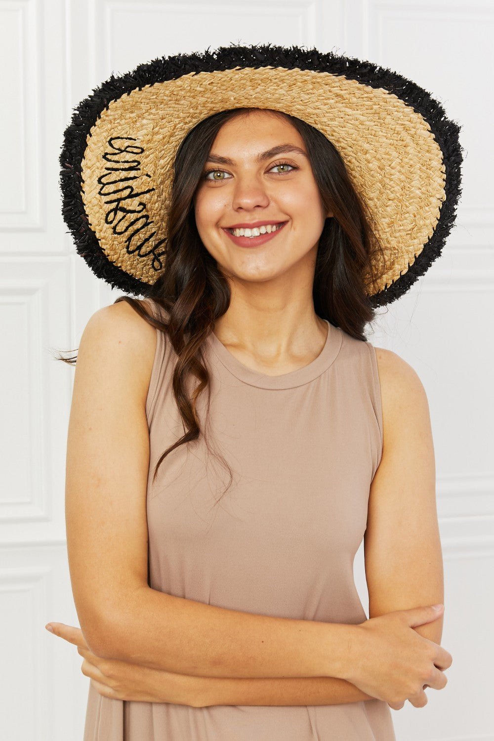 FAME ACCESSORIESSunshine Straw Fringe Hat