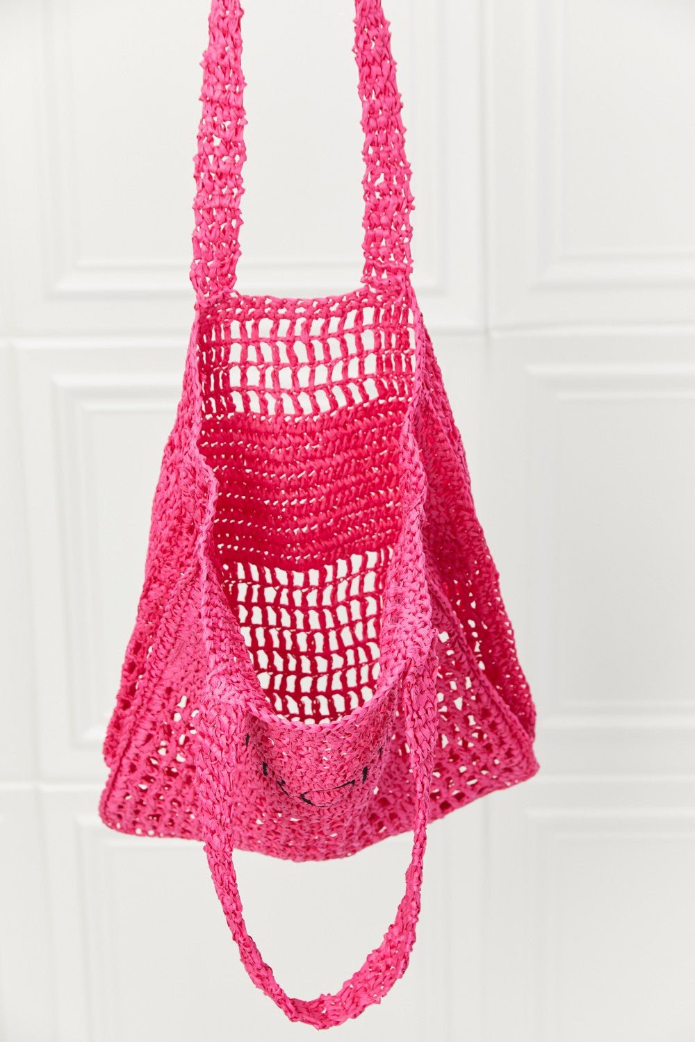 FAME ACCESSORIESTropic Straw Tote Bag in Hot Pink