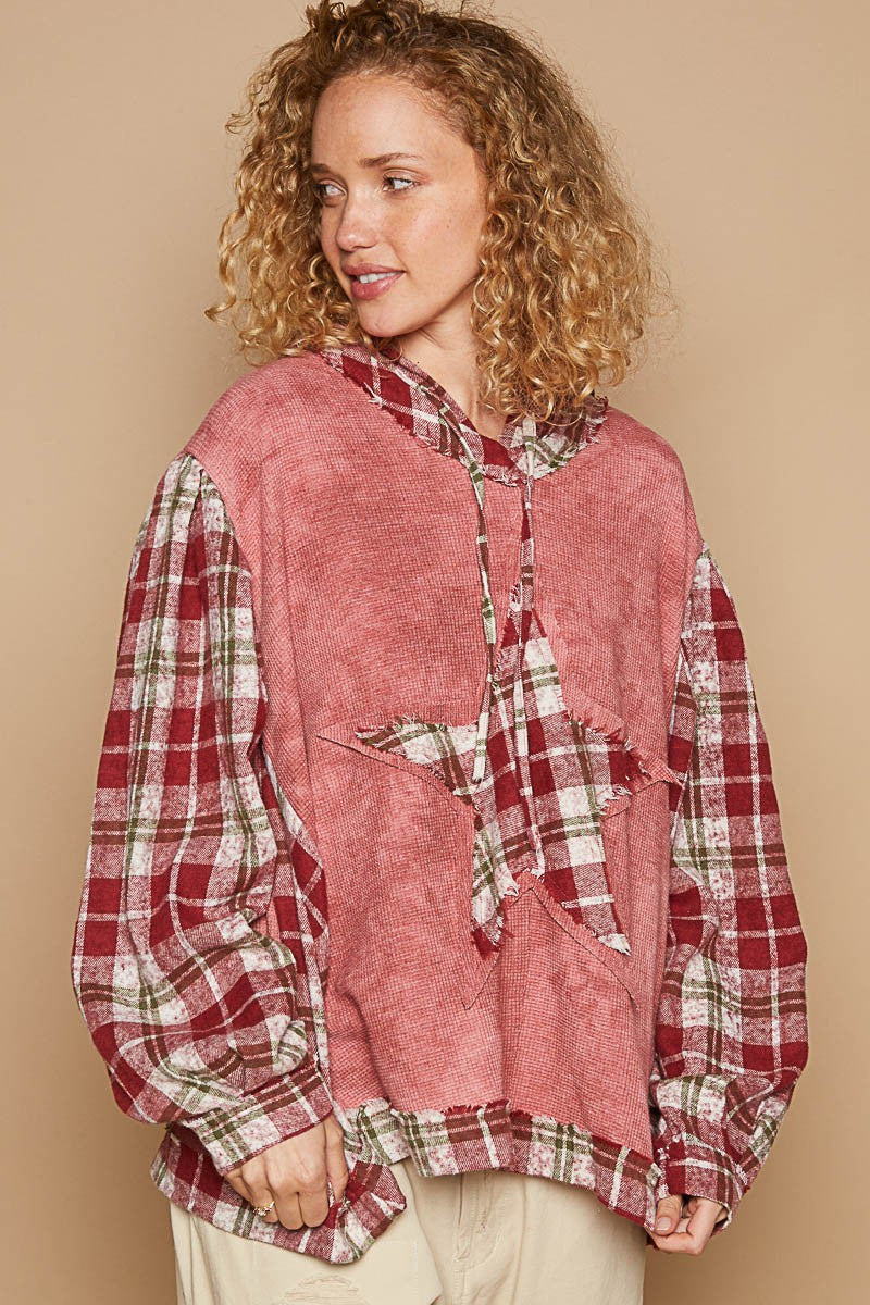 Red Star Patch Plaid Sleeve Hooded Top