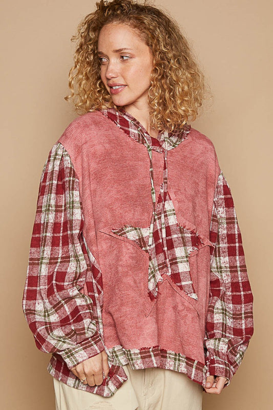 Red Star Patch Plaid Sleeve Hooded Top