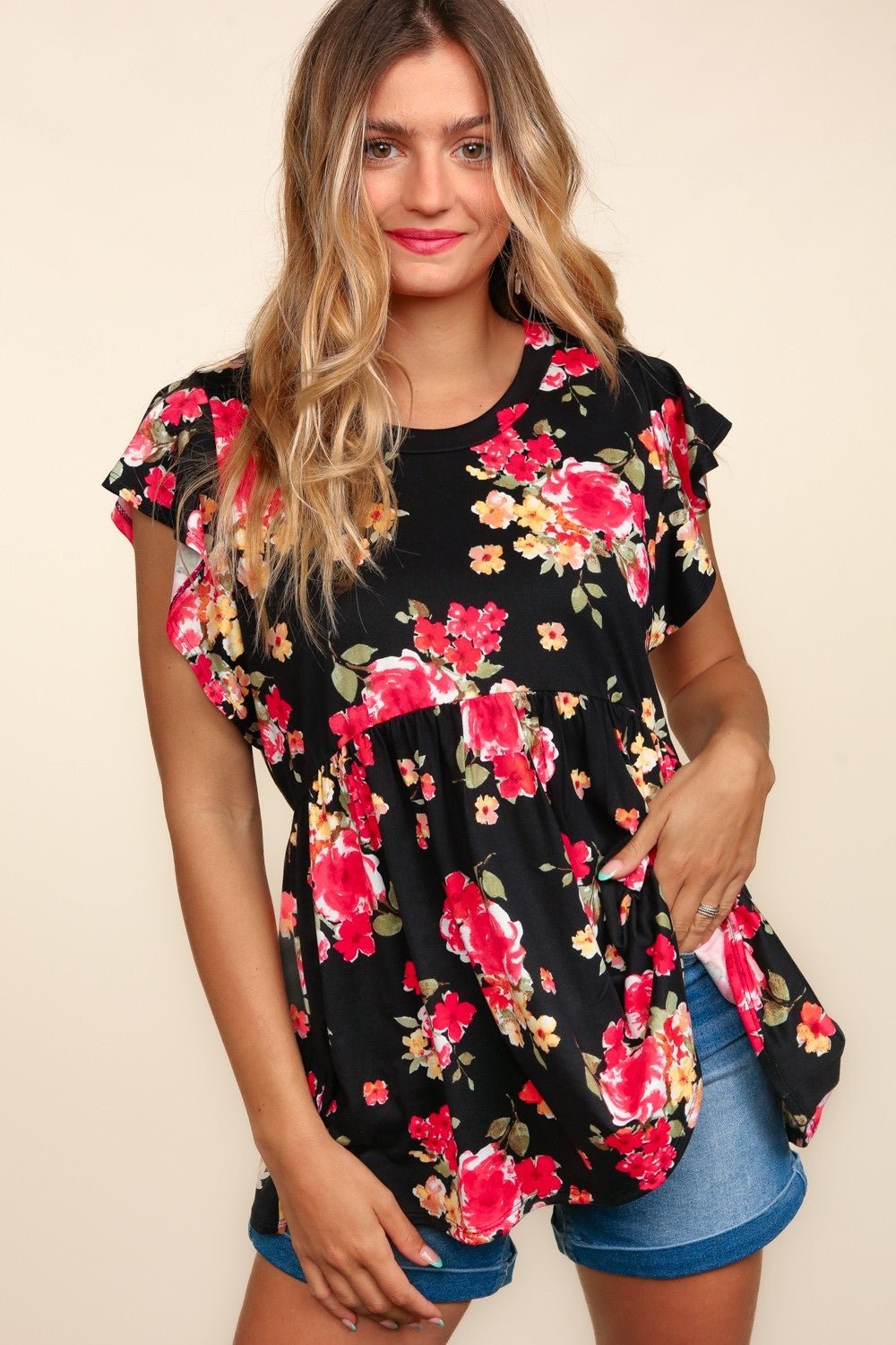 Floral Ruffle Short Sleeve Babydoll Top in BlackTopHaptics