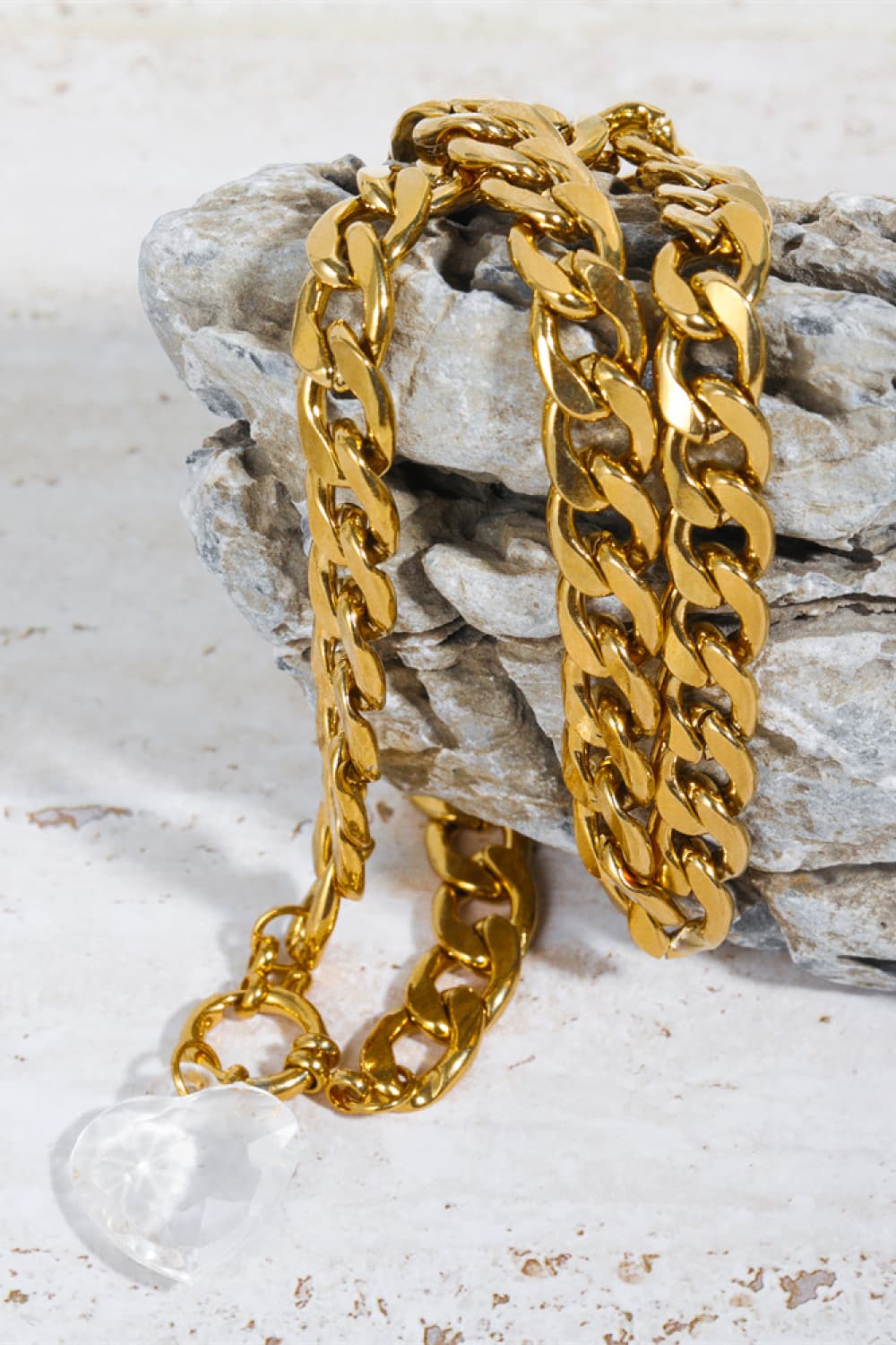 Gold Acrylic Heart Pendant Curb Chain NecklaceNecklaceBeach Rose Co.