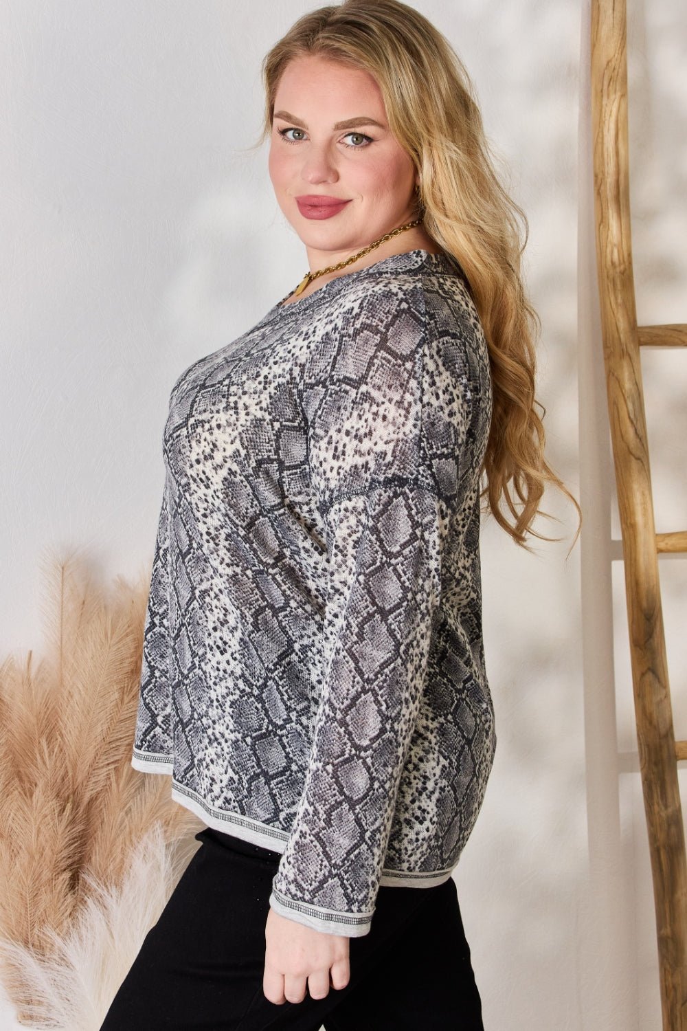 Hailey & Co - Grey Snakeskin Print V - Neck Long Sleeve Top