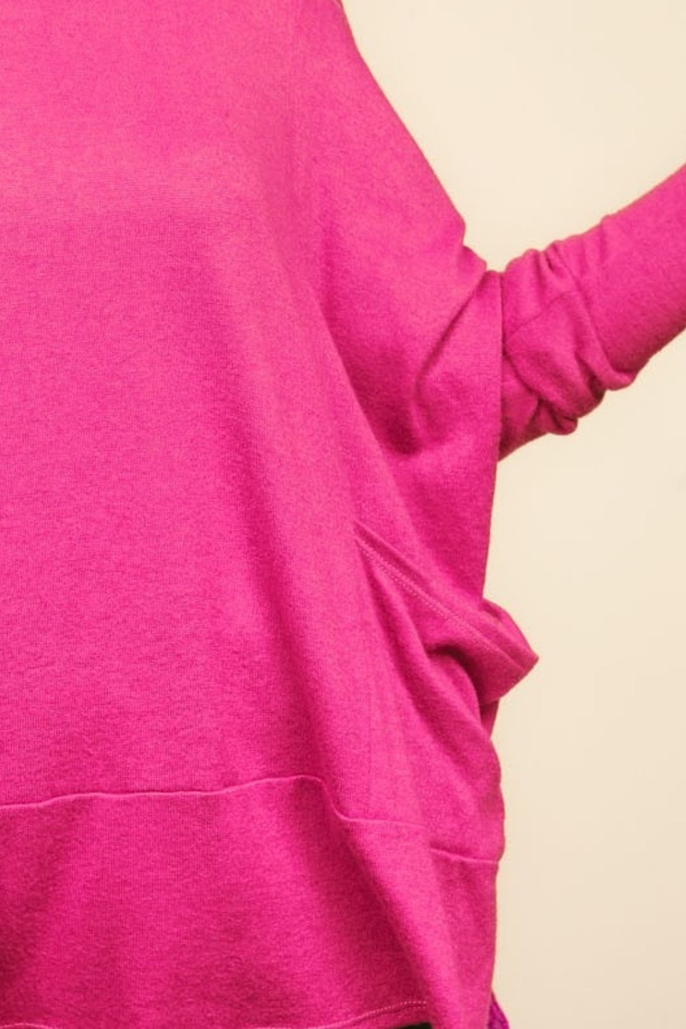 Haptics - Dolman Long Sleeve Oversized Knit Top with Pockets in Fuchsia