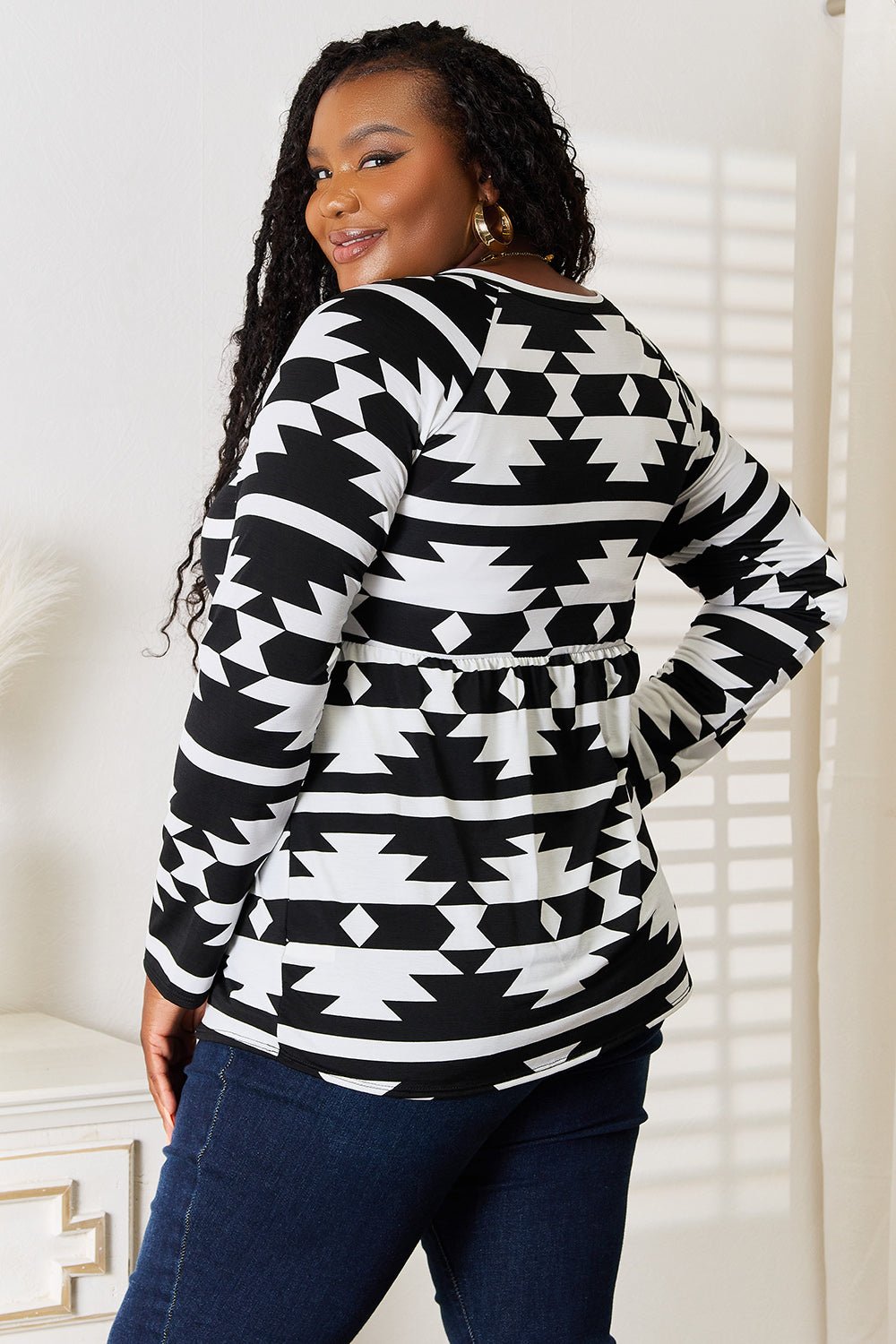 Heimish - Black Geometric Print Long Sleeve Top