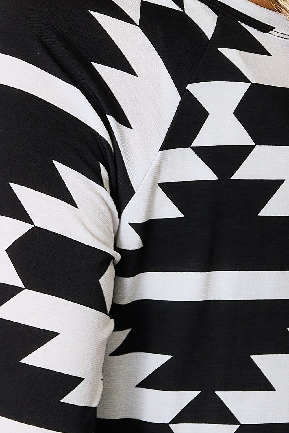 Heimish - Black Geometric Print Long Sleeve Top