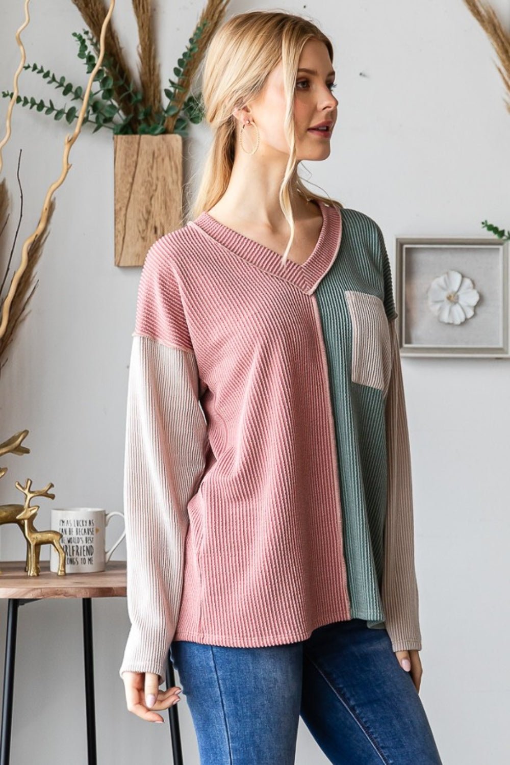 Heimish - Color Block Exposed Seams Rib Knit T-Shirt in Mauve