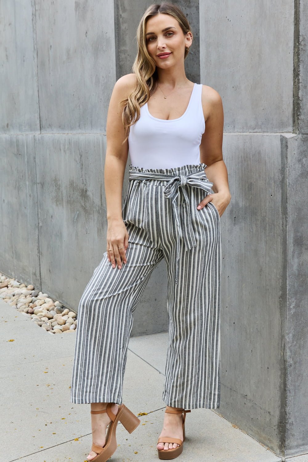 Heimish - Paperbag Waist Striped Linen Culotte Pants