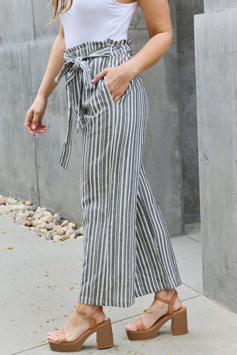 Heimish - Paperbag Waist Striped Linen Culotte Pants