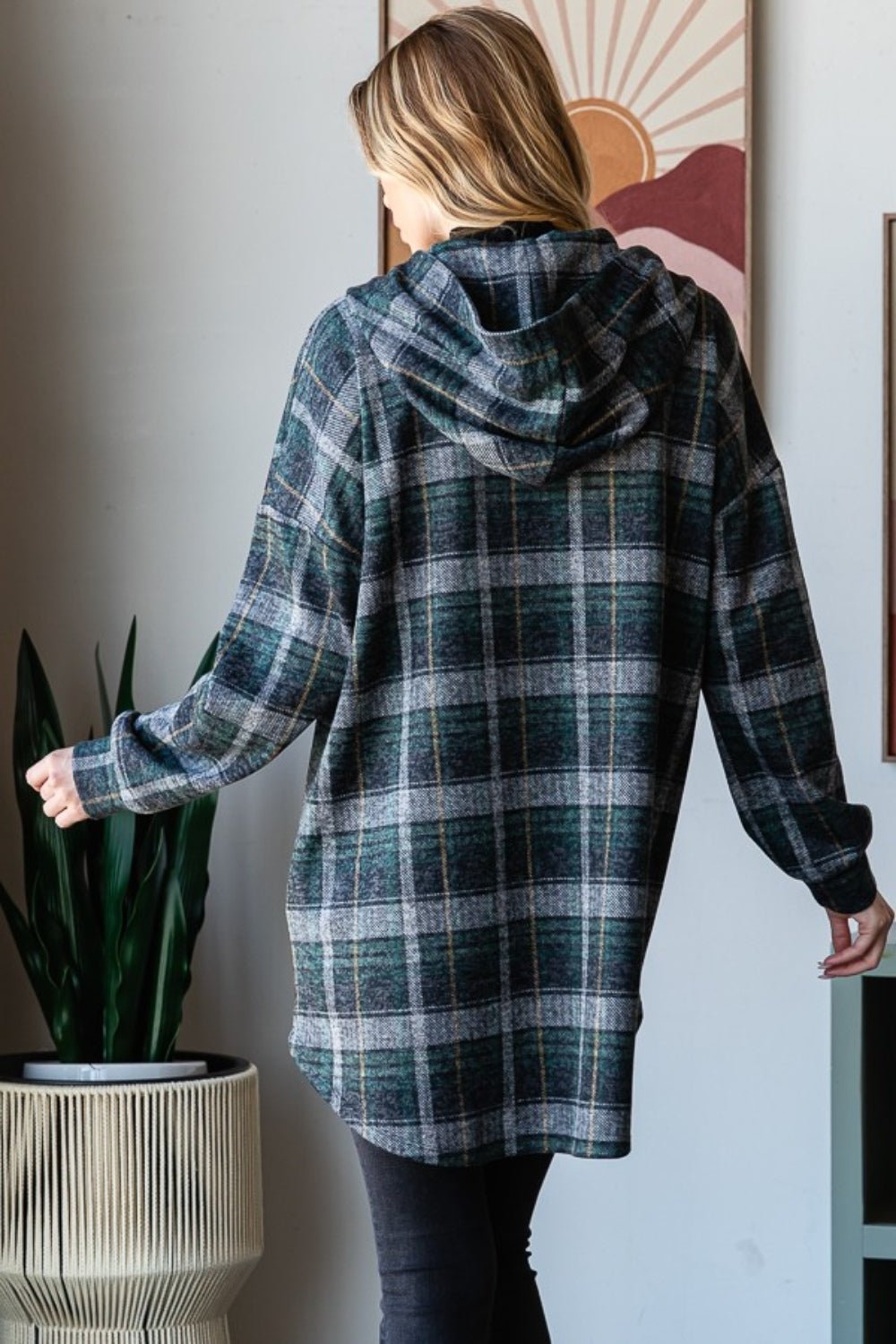 Heimish - Plaid Button Down Long Sleeve Hooded Cardigan in Hunter Green