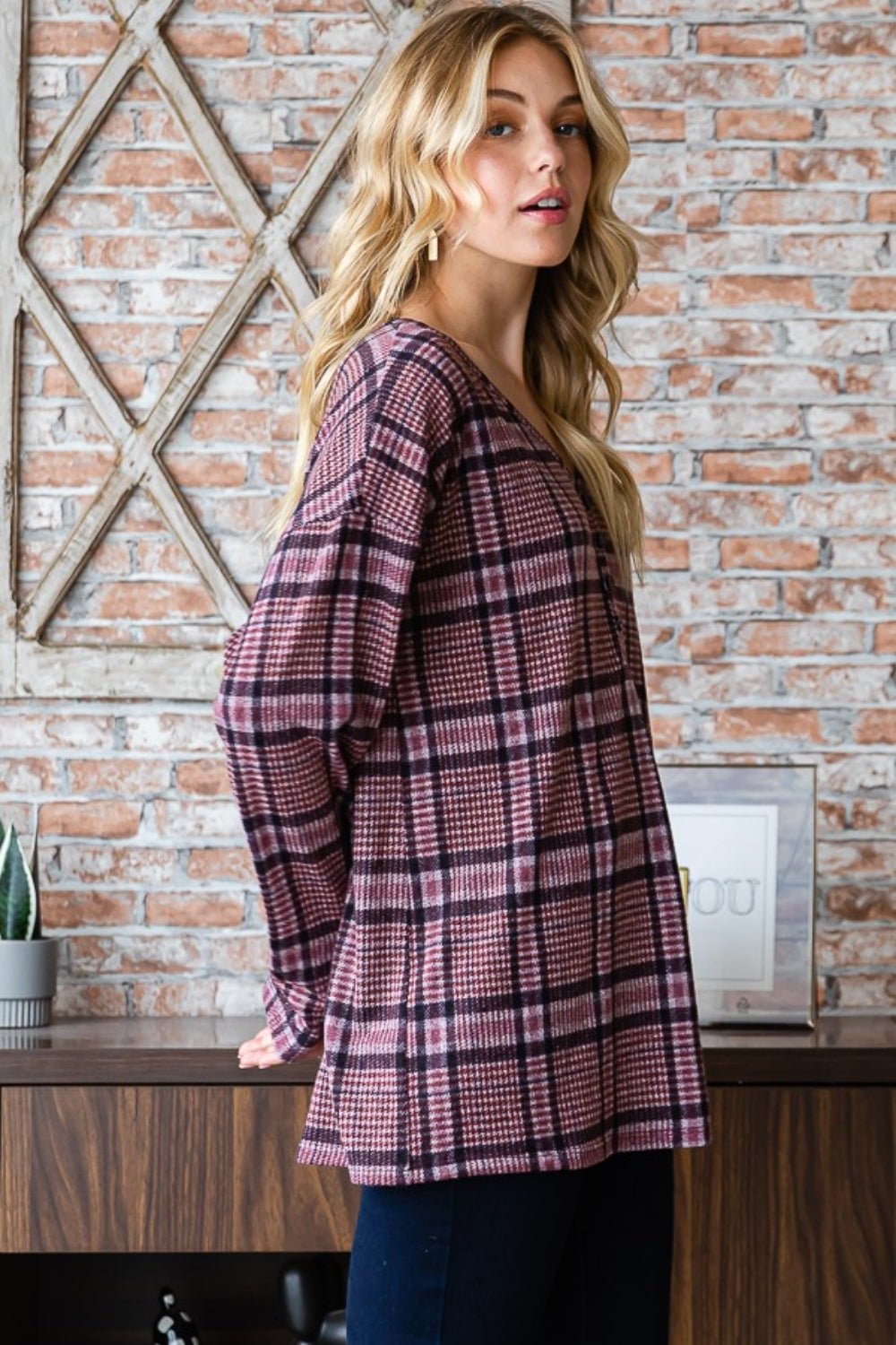 Heimish - Plaid V - Neck Long Sleeve Top in Mauve