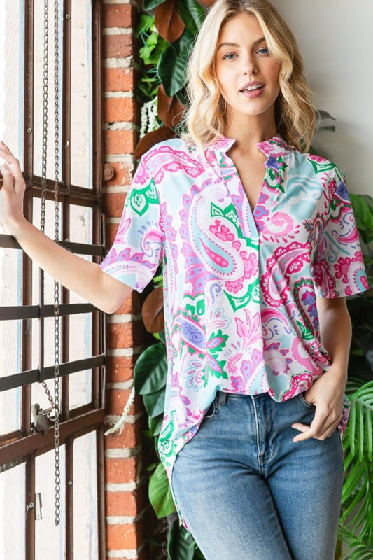 HeimishPaisley Print Short Sleeve Top in Off - White Pink