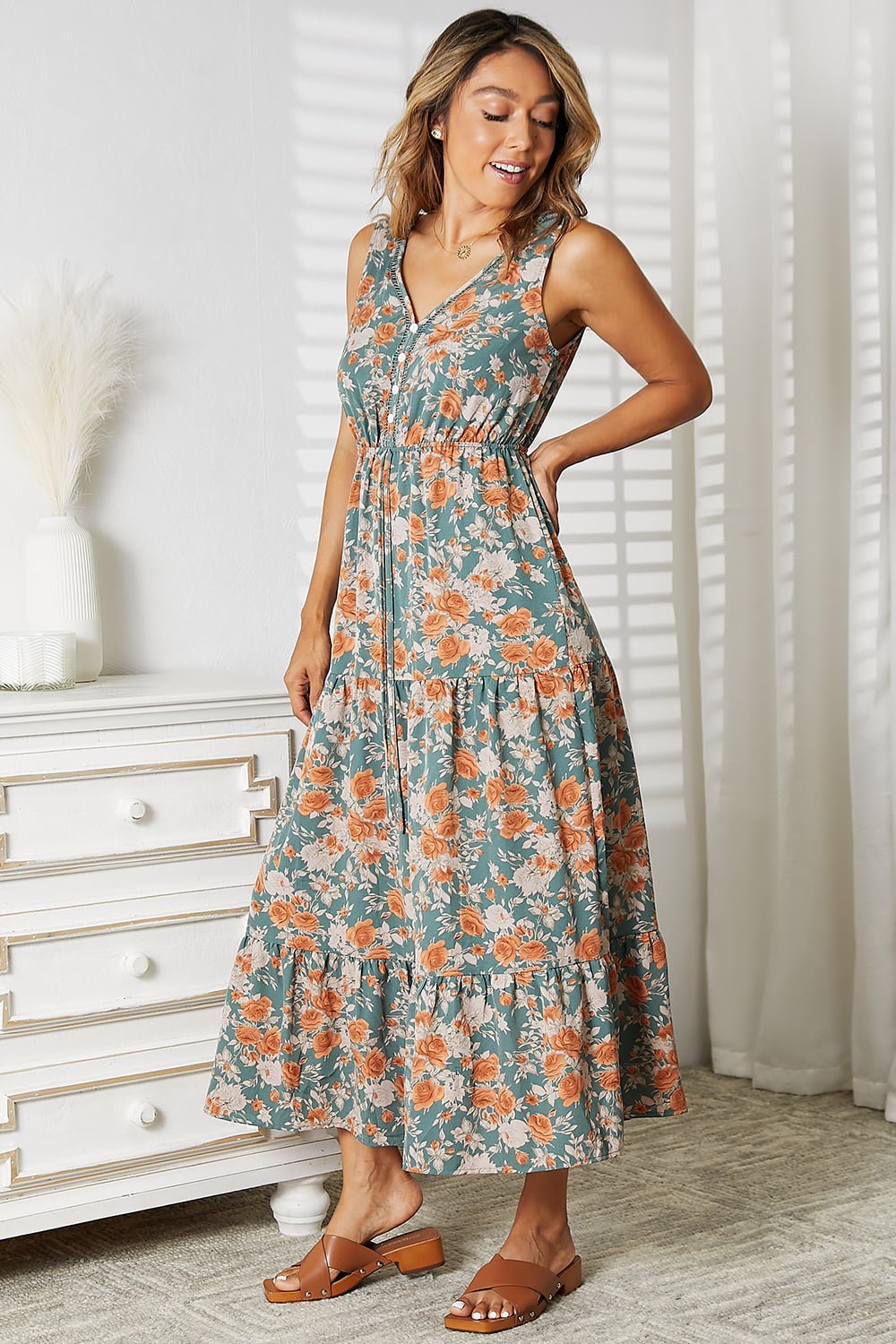 HUNDREDTH - Floral Print V - Neck Tiered Sleeveless Midi Dress