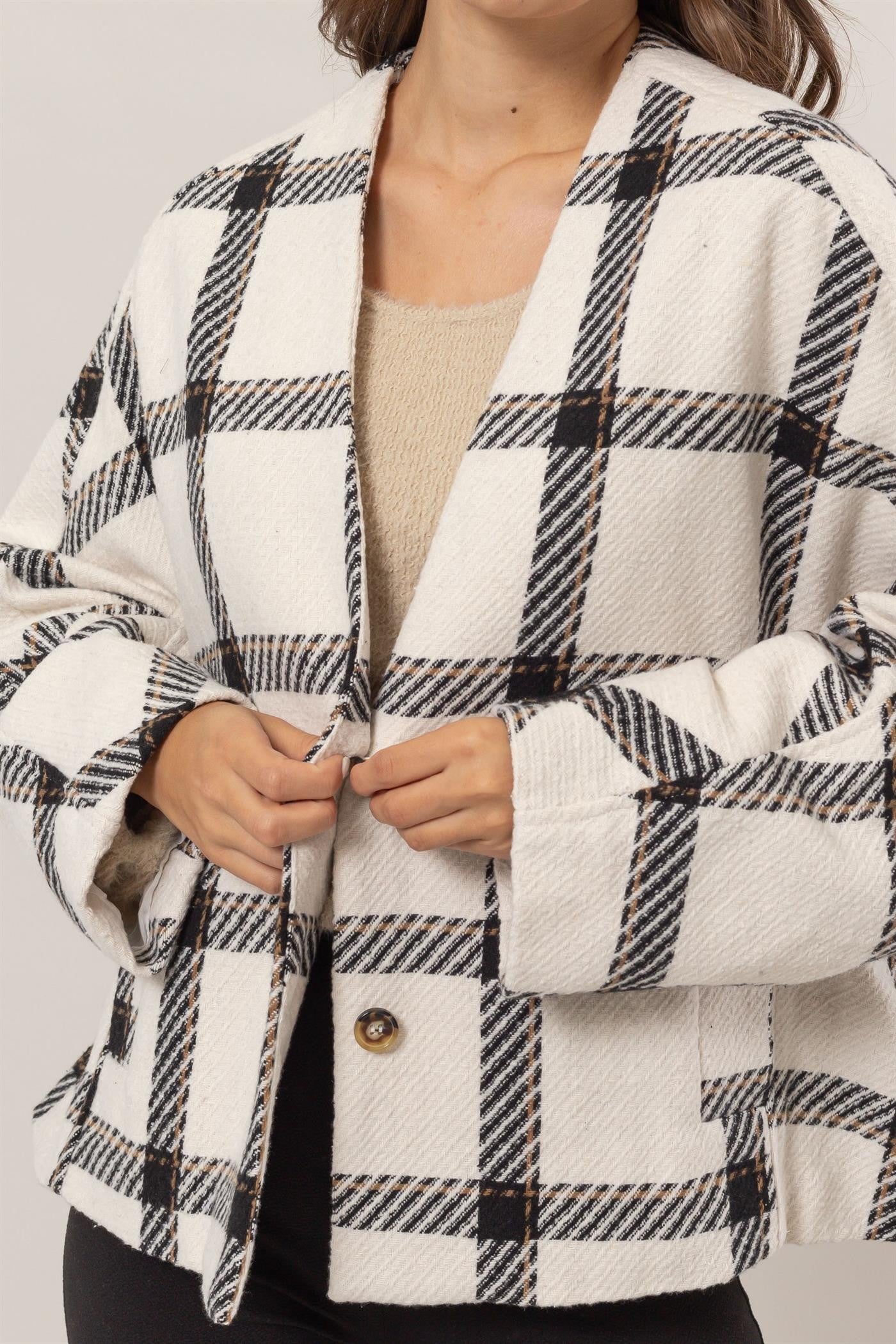 HYFVE - Long Sleeve Plaid Jacket in Cream