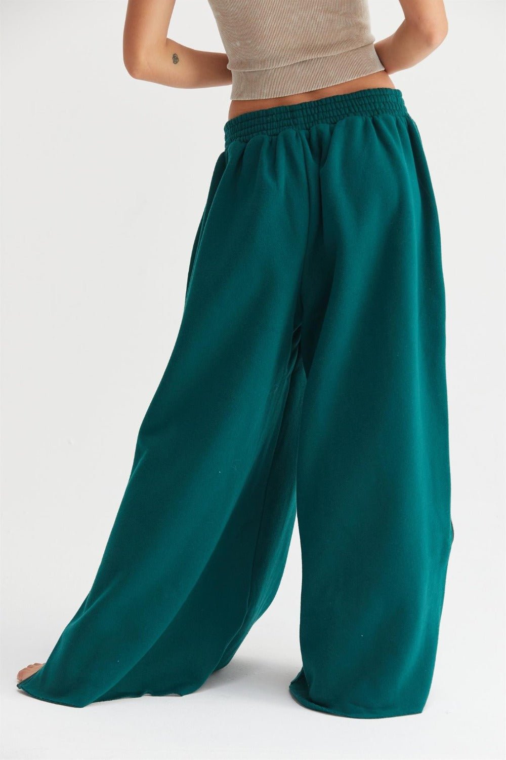 HYFVE - Wide - Leg Side Zip Sweatpants in Dark Green