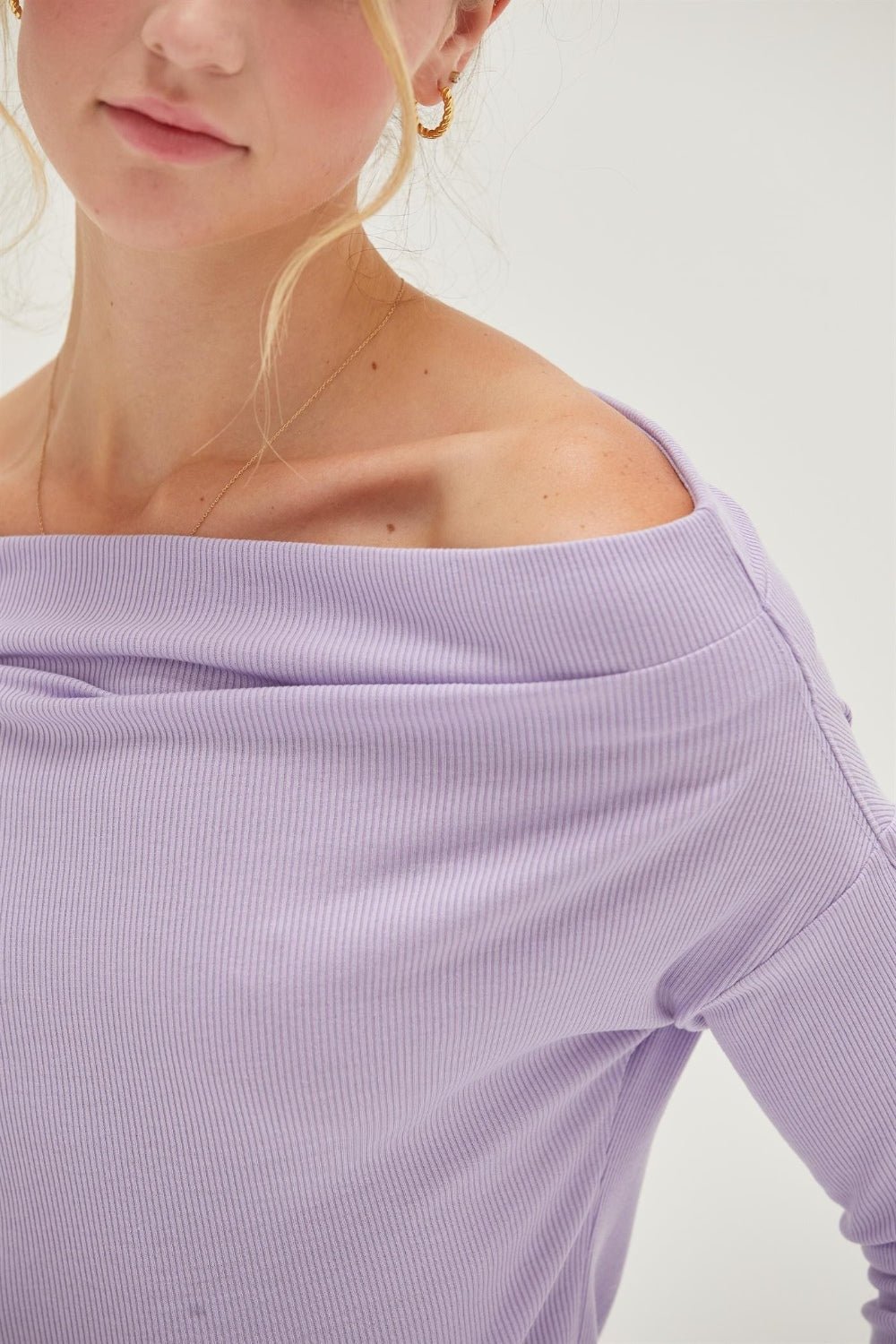 HYFVEOff Shoulder Rib Knit Top in Taro