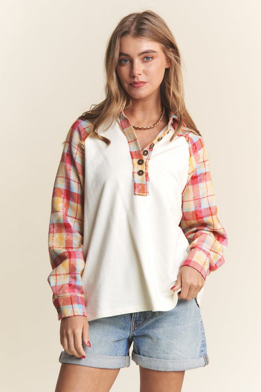 J.NNA - Multicolor Plaid Contrast Quarter Button Henley in Ivory