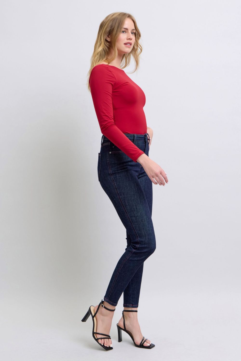 Judy Blue - Dark Wash Heart Shaped Pockets Skinny Jeans