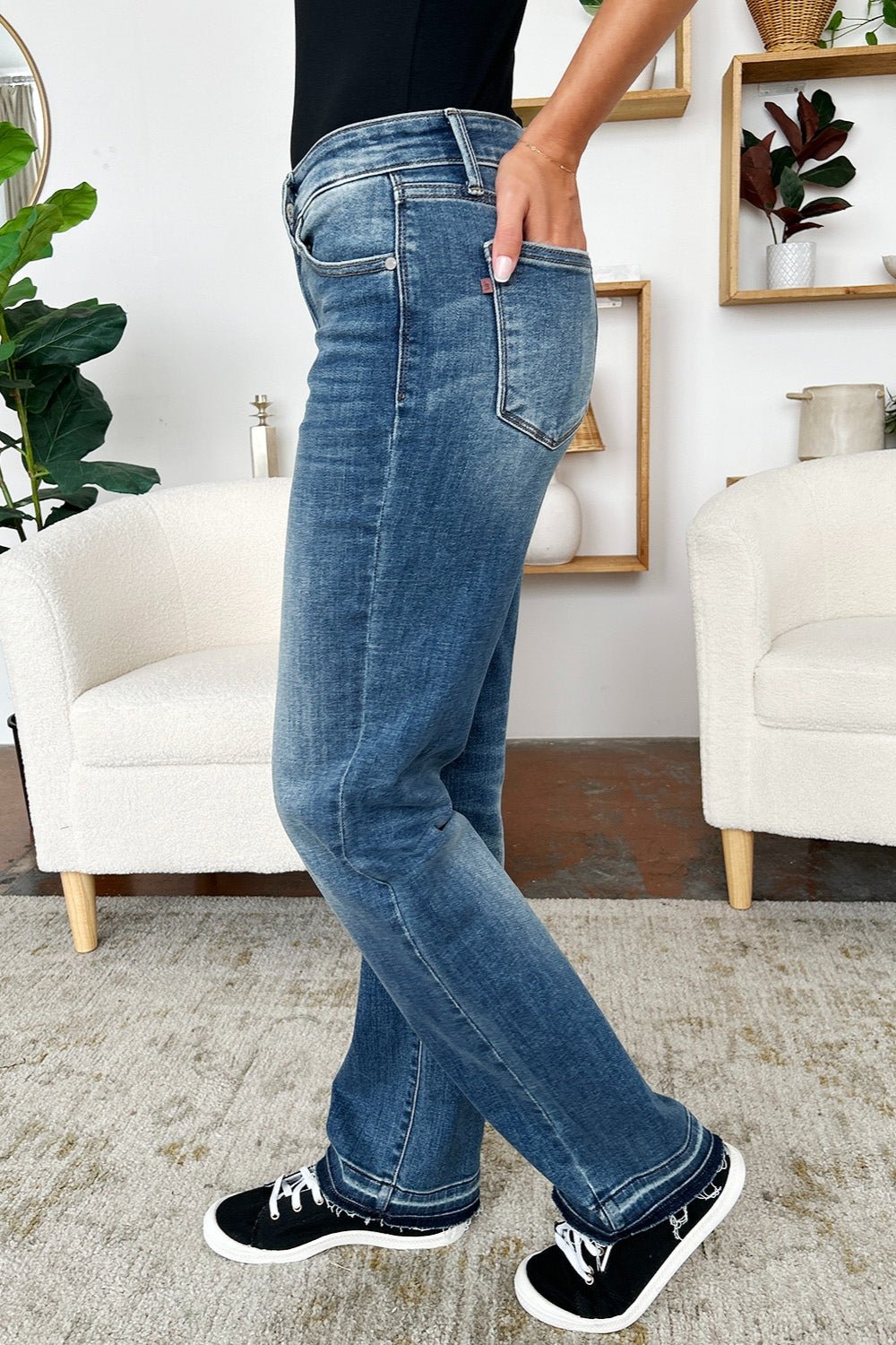 Judy Blue - Dark Wash Mid Rise Released Hem Jeans