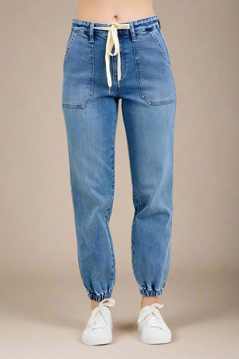 Judy Blue - Drawstring Jogger Jeans in Medium Wash Denim