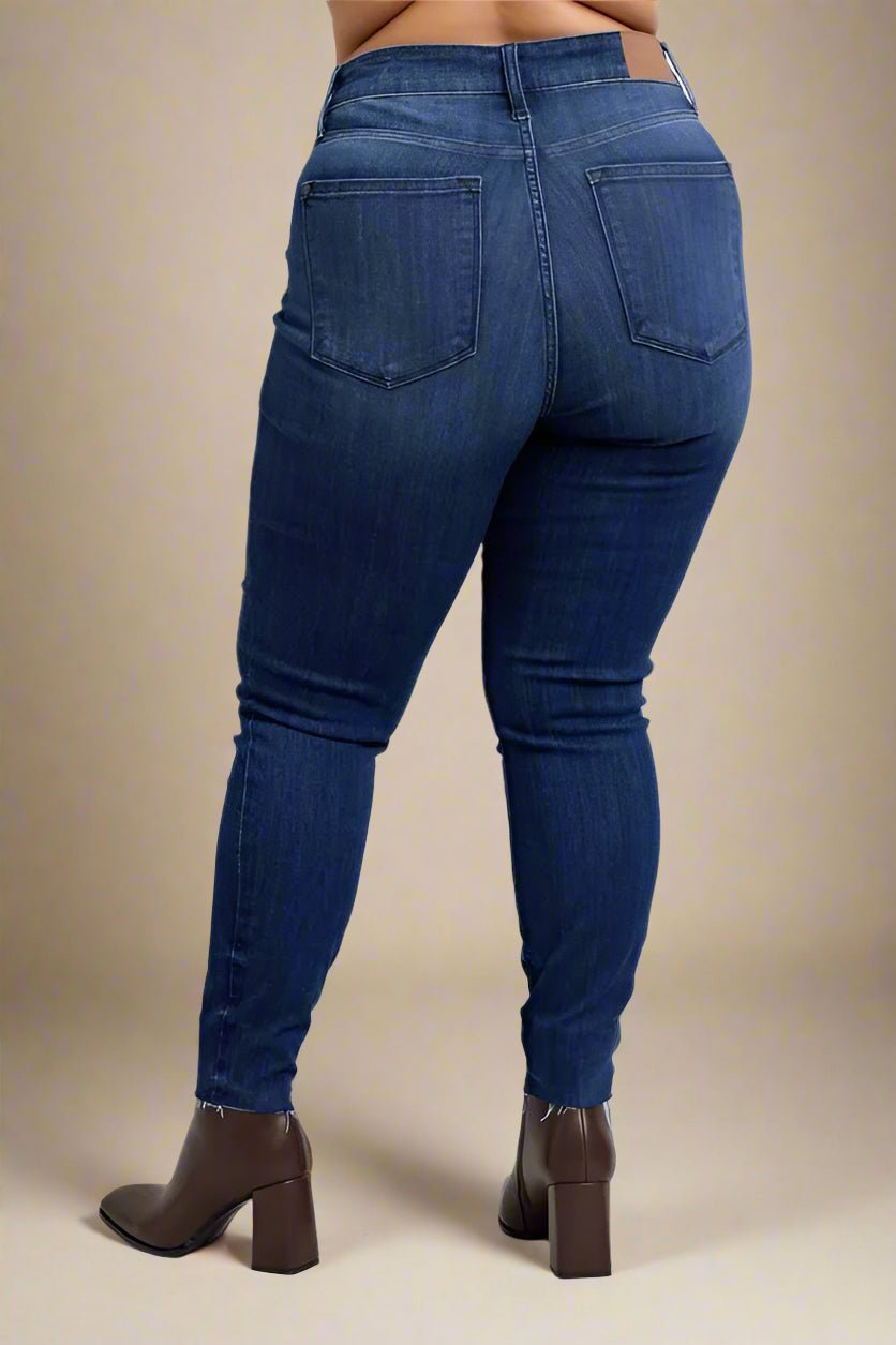 Judy Blue - High Rise Ankle Skinny Jeans in Dark Wash