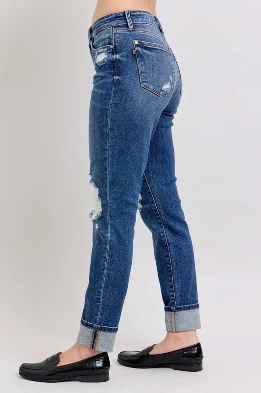 Judy Blue - High Rise Distressed Cuffed Jeans in Medium Wash