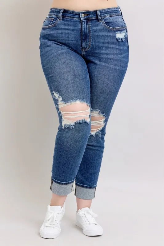 Judy Blue - High Rise Distressed Cuffed Jeans in Medium Wash