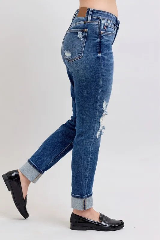 Judy Blue - High Rise Distressed Cuffed Jeans in Medium Wash
