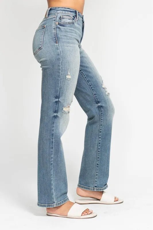 Judy Blue - High Rise Distressed Straight Jeans in Light Wash
