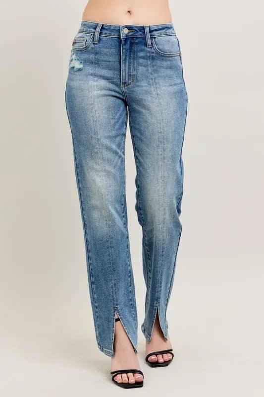 Judy Blue - High Rise Front Slit Straight Jeans – Medium Wash Distressed