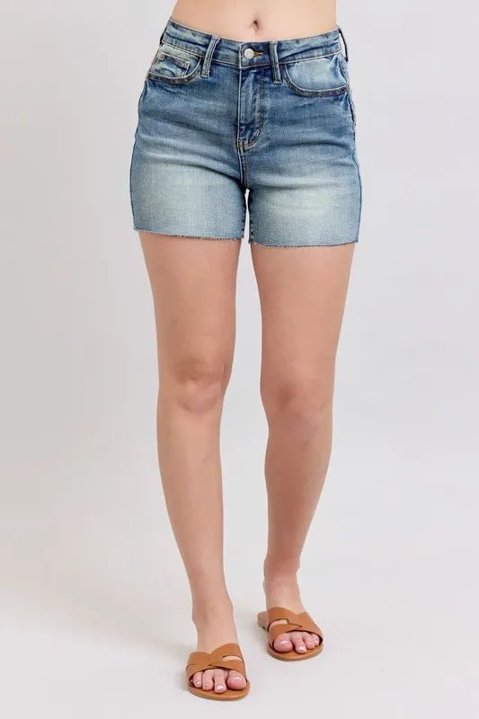 Judy Blue - High Rise Star Seam Denim Shorts – Light Wash