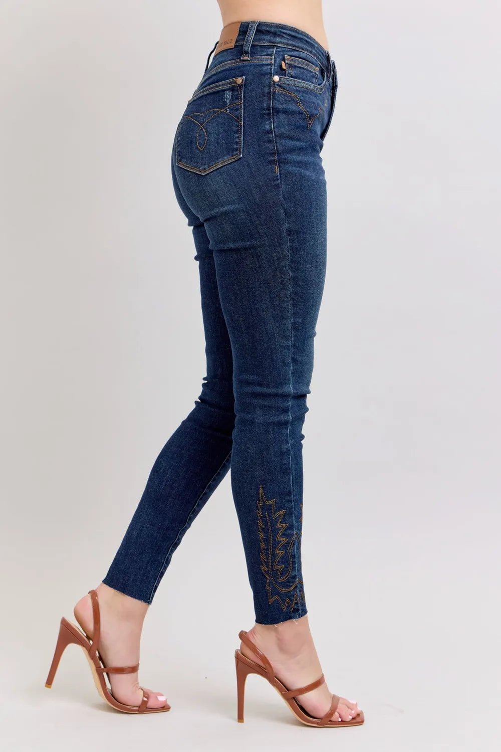 Judy Blue - Indigo Embroidered Skinny Jeans