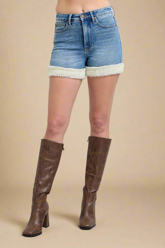 Judy Blue - Light Wash Fleece Lined Denim Shorts