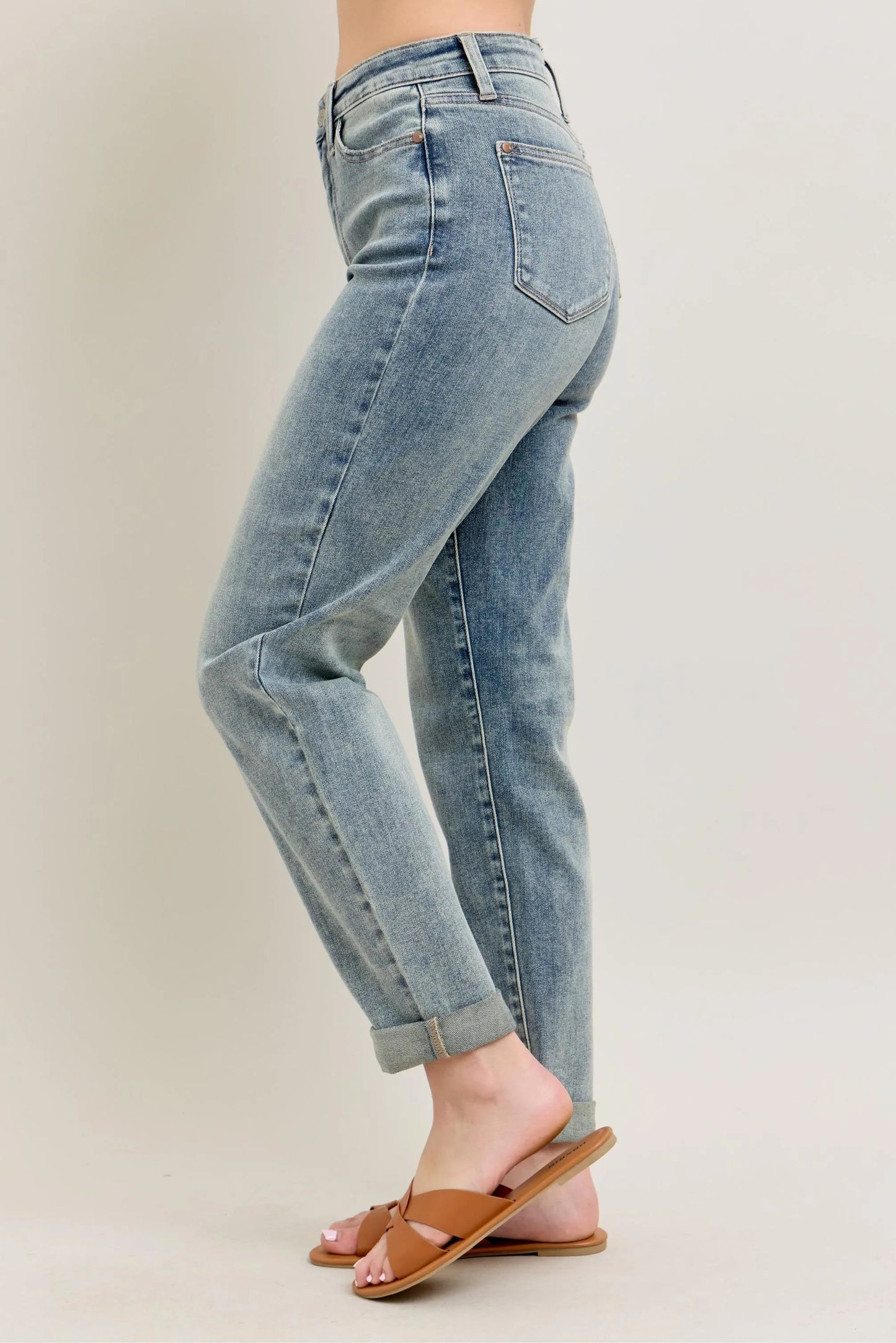 Judy Blue - Light Wash High Rise Straight Leg Jeans