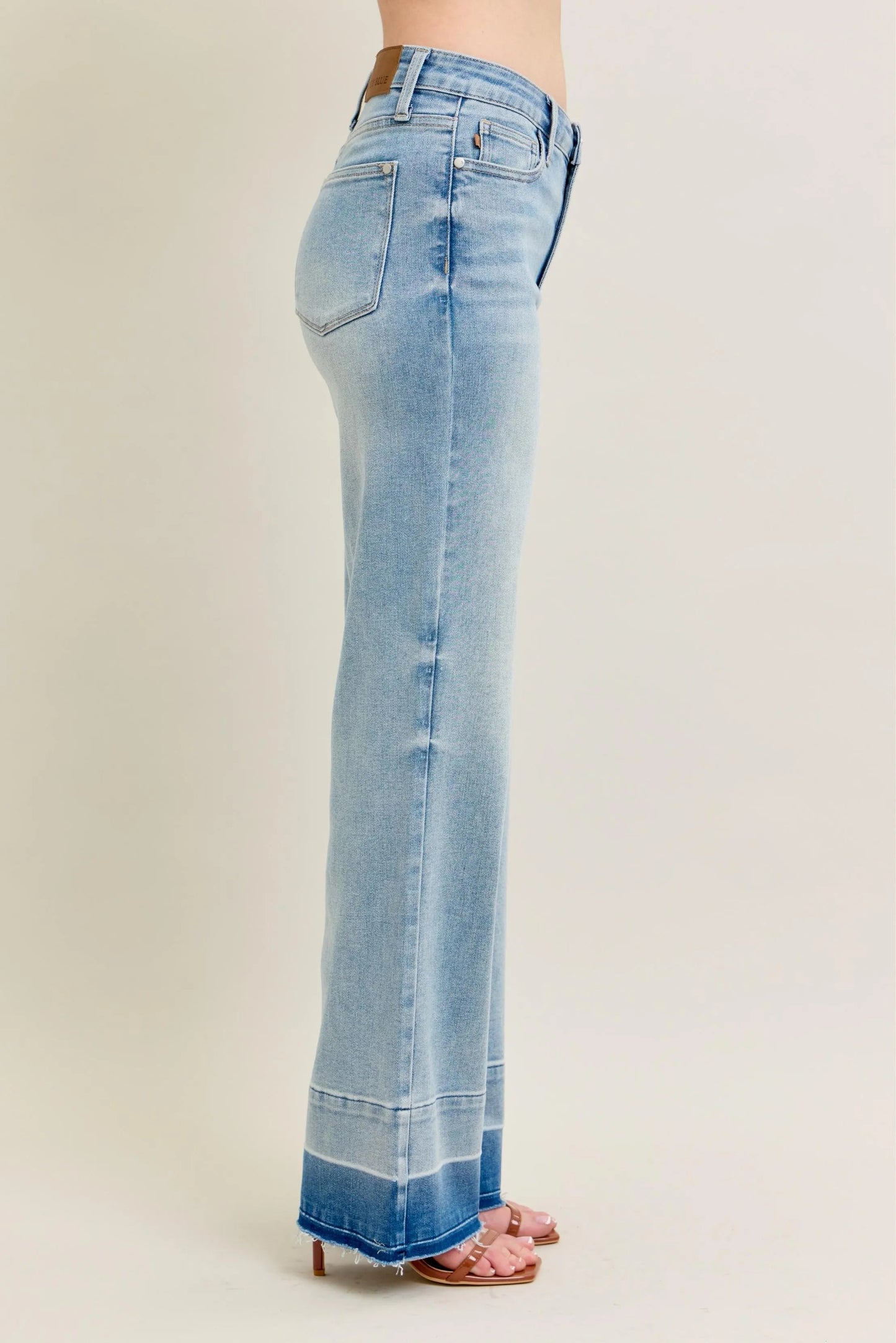 Judy Blue - Light Wash Wide Leg Jeans with Contrast Hem