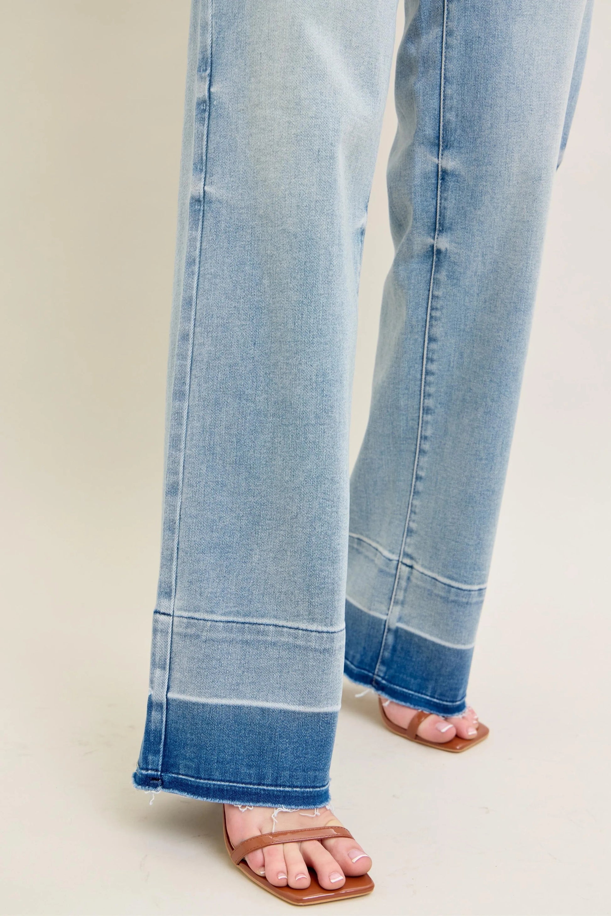 Judy Blue - Light Wash Wide Leg Jeans with Contrast Hem