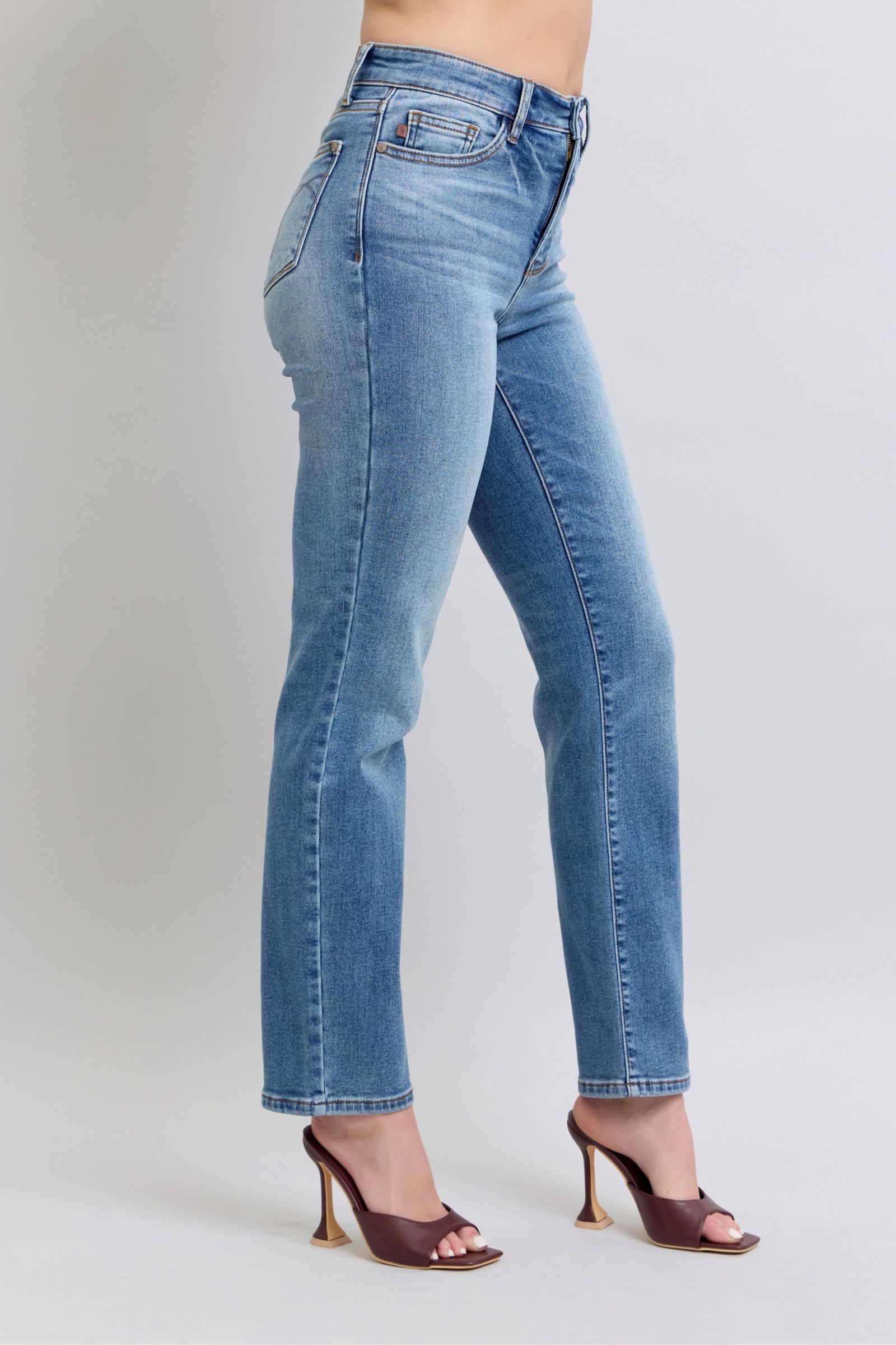 Judy Blue - Medium Wash Fleece Lined Straight Leg Jeans