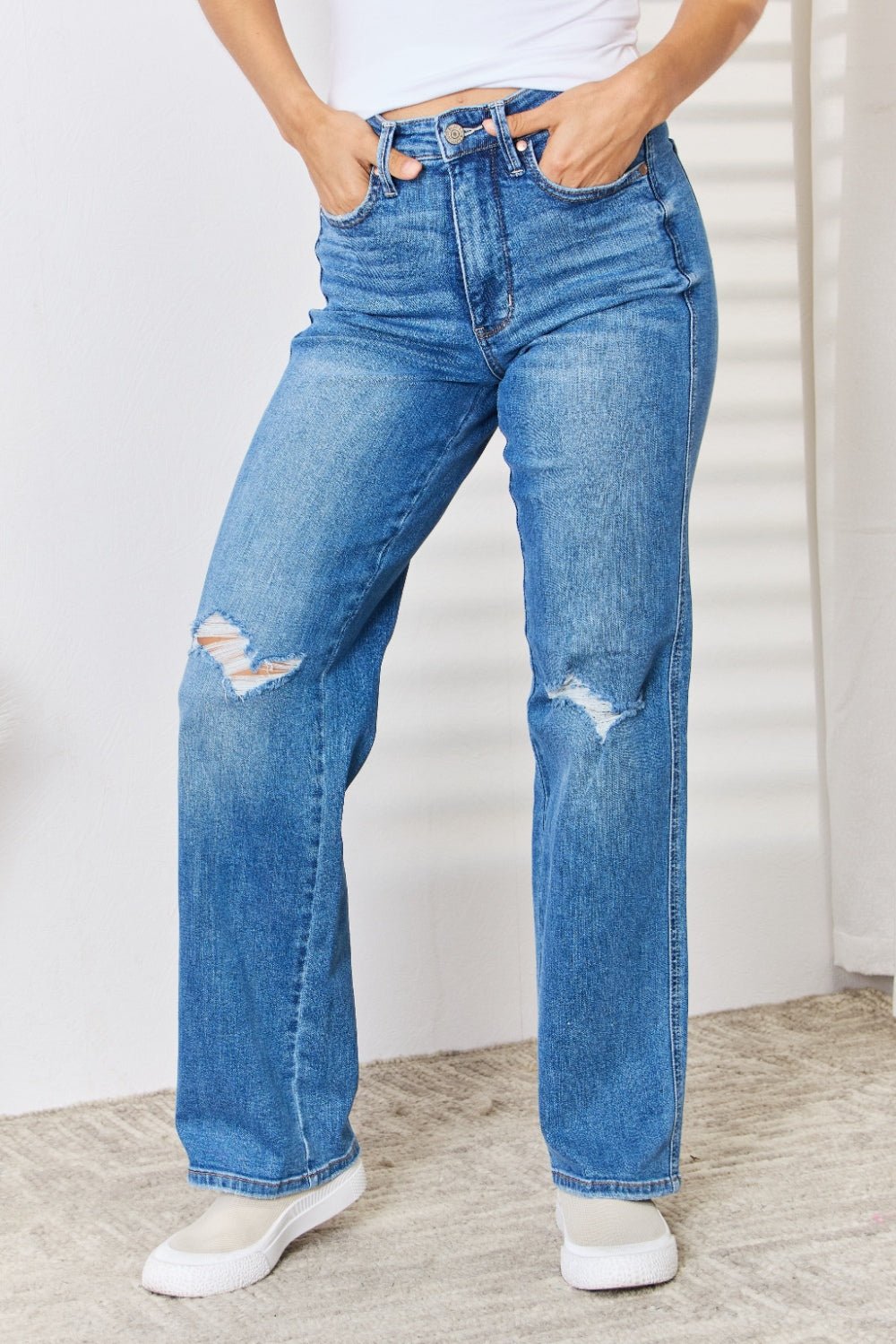 Judy Blue - Medium Wash High Waist Distressed Straight Leg Jeans