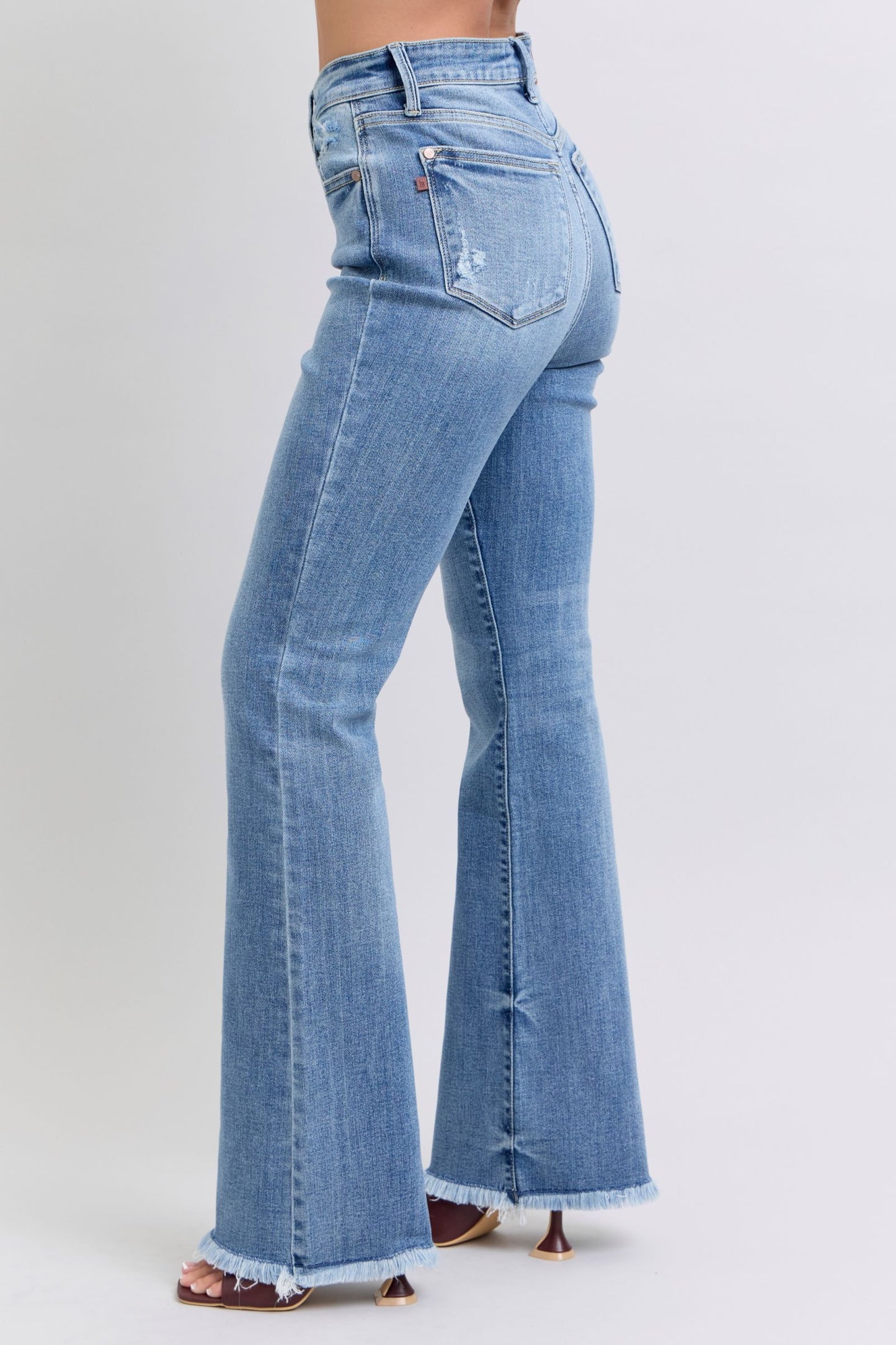 Judy Blue - Medium Wash Raw Hem High Rise Bootcut Jeans