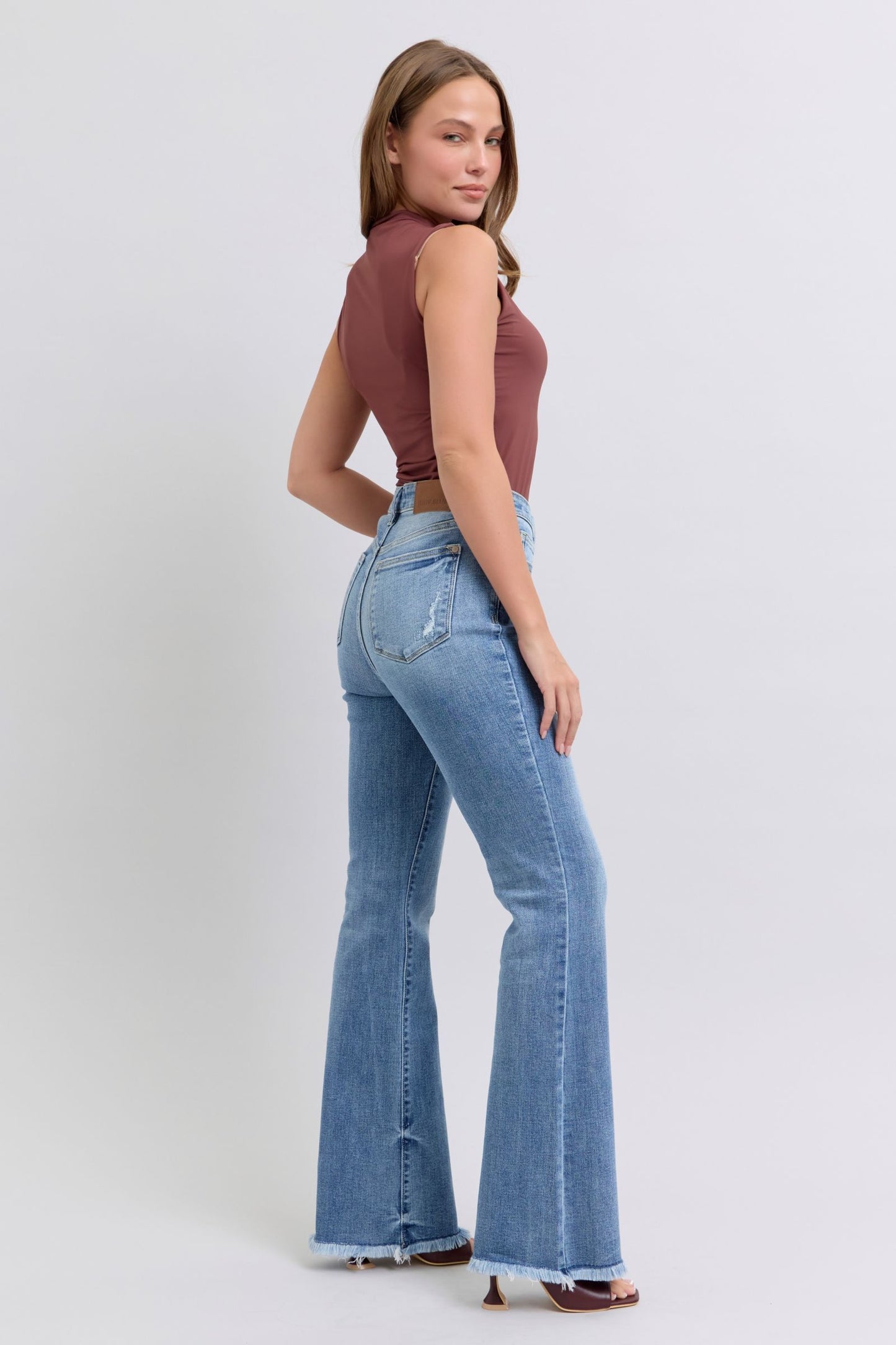 Judy Blue - Medium Wash Raw Hem High Rise Bootcut Jeans