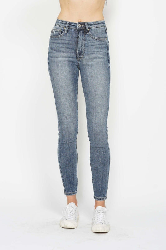 Judy Blue - Medium Wash Tummy Control Skinny Jeans