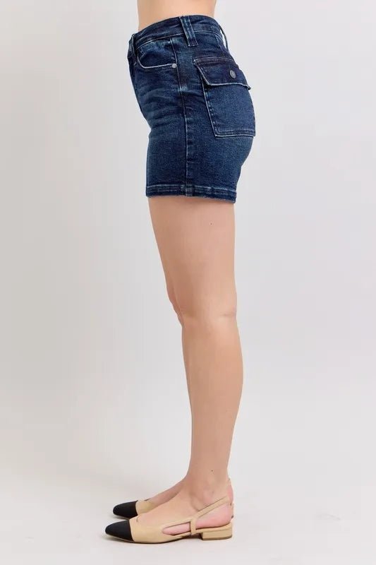 Judy Blue - Utility Pocket Denim Shorts – Dark Wash
