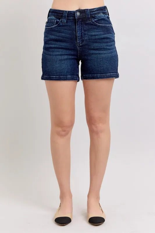Judy Blue - Utility Pocket Denim Shorts – Dark Wash